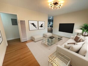 721 Edgewood / 8661 North Beach Keller LLC in Inglewood, CA - Building Photo - Building Photo