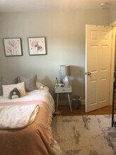 36 Westgate Rd, Unit 4 in Boston College, MA - Building Photo - Building Photo