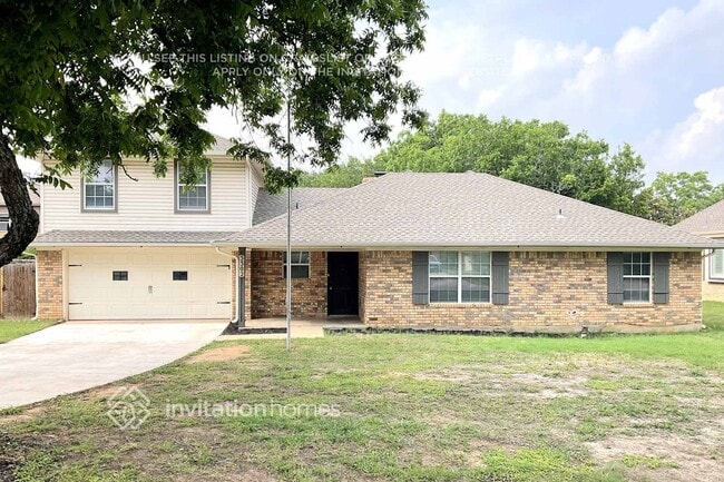 property at 3302 Sycamore Dr