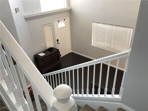 5423 Dancing Bear Dr in Las Vegas, NV - Building Photo - Building Photo