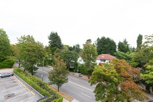 6450 East Blvd in Vancouver, BC - Building Photo