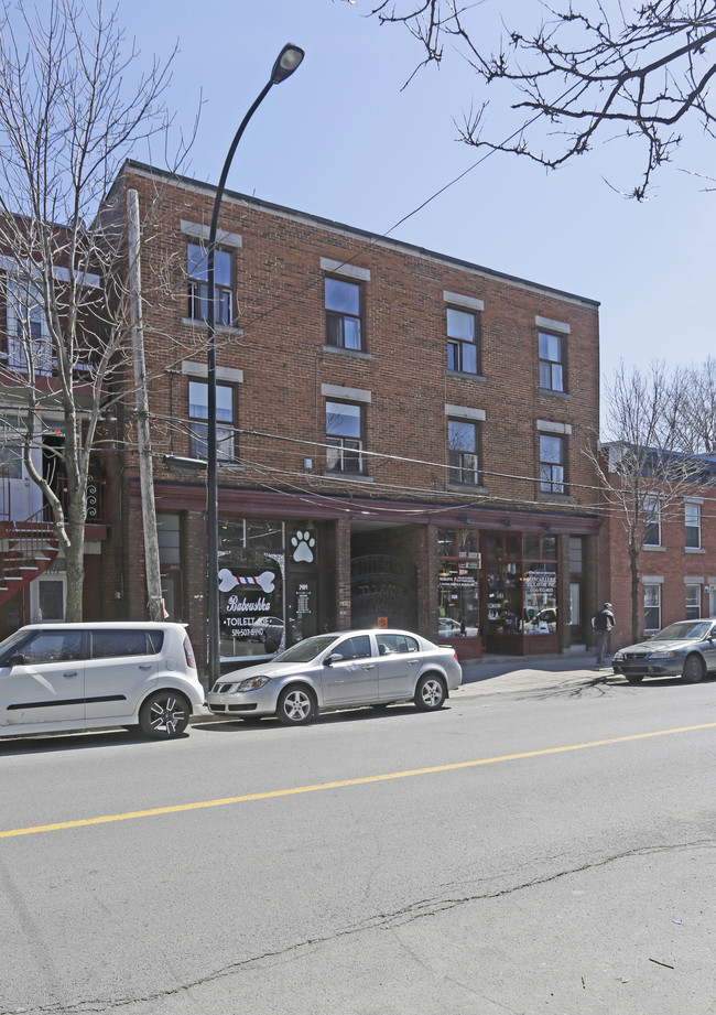 2484 du Centre in Montréal, QC - Building Photo - Primary Photo