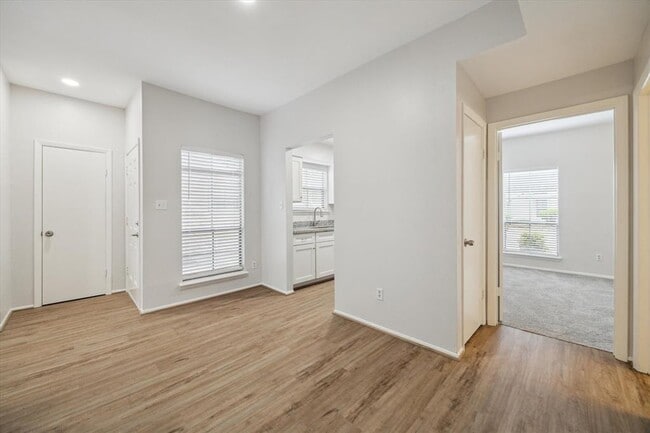 property at 5001 Lamonte Ln