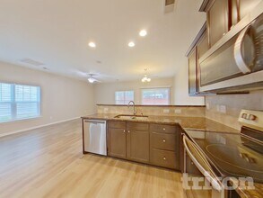 209 Autumn Stroll Ct in Lexington, SC - Building Photo - Building Photo