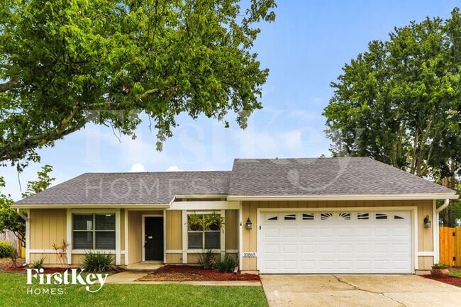 property at 10865 Saddlehorn Dr