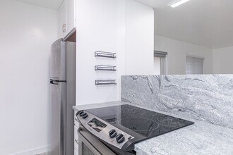 5918 Pierce St in Hollywood, FL - Building Photo - Building Photo