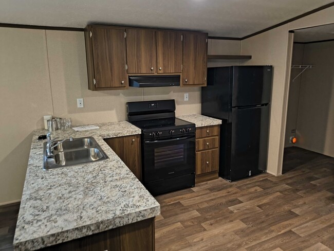 property at 112 Southlake Dr.