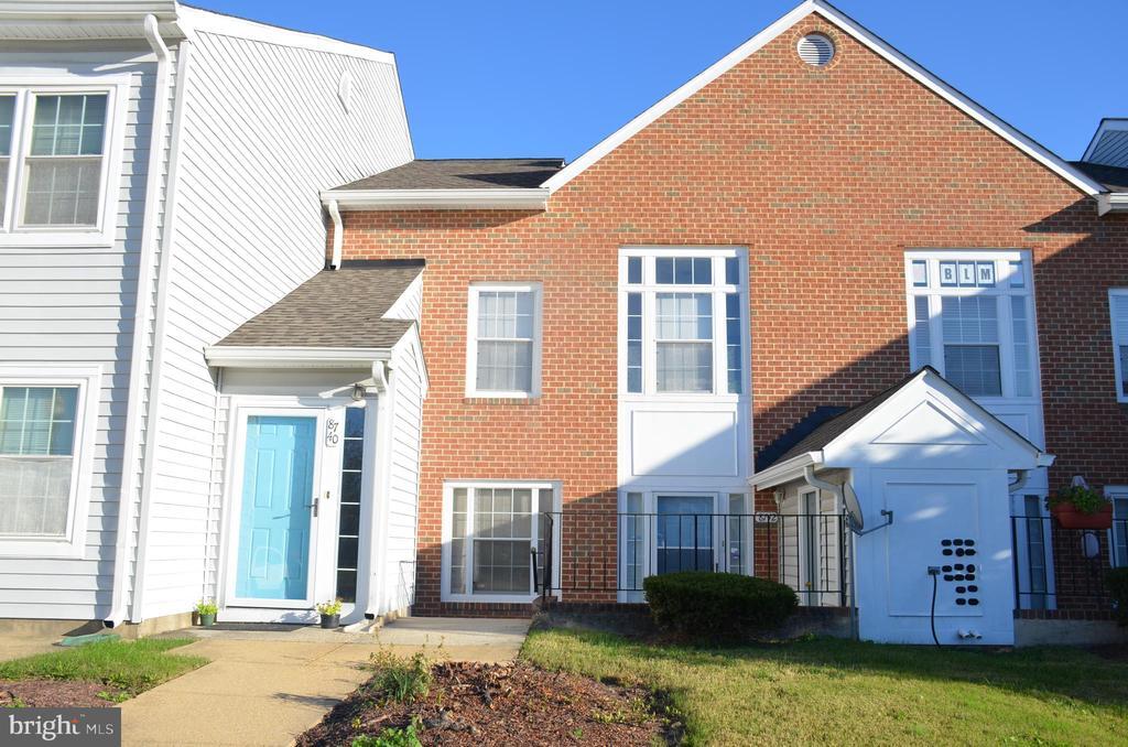 8742 Grasmere Ct in Fort Washington, MD - Building Photo