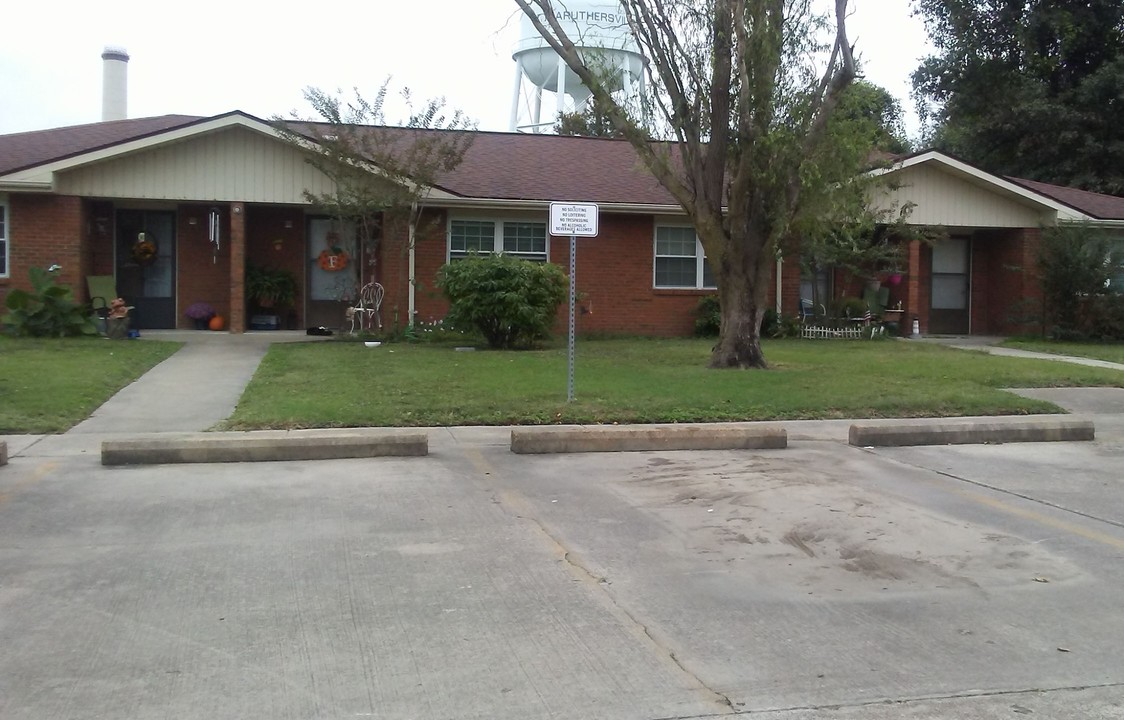 Riverview Apartments in Caruthersville, MO - Building Photo