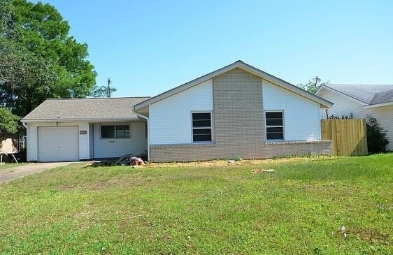 property at 1412 15th Ave N