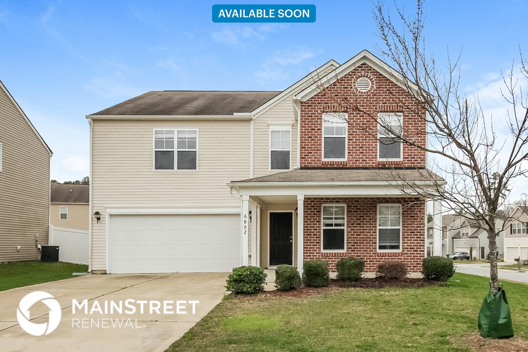 6802 Harter Ct in Raleigh, NC - Building Photo