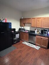 2154 W Clifton Ave in Cincinnati, OH - Building Photo - Building Photo