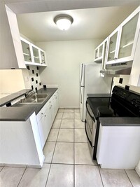 7155 Miami Lakes Dr photo'