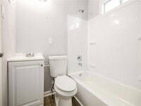 1308 Weiss St photo'