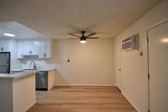 849 N McCadden Pl in Los Angeles, CA - Building Photo - Building Photo