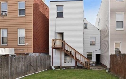 107 Hancock Ave in Jersey City, NJ - Building Photo - Building Photo