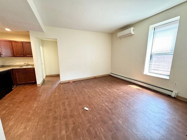 13 Ruggles St in Boston, MA - Building Photo - Building Photo