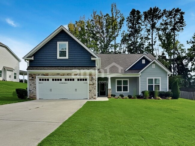 104 White Ash Ln