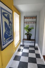 405 W Drew St in Houston, TX - Foto de edificio - Building Photo