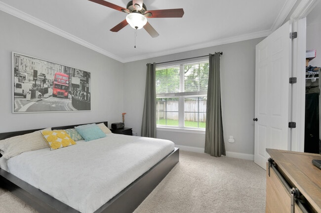 property at 902 Bay Breeze Cove