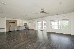 4361 S Congress Ave in Austin, TX - Building Photo