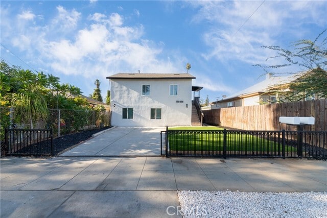 2127 Tenth St in Riverside, CA - Building Photo - Building Photo