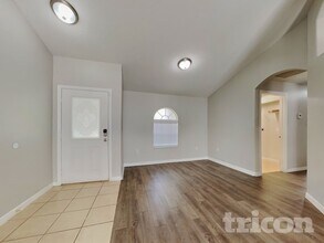 3091 Verbena Dr in Deltona, FL - Foto de edificio - Building Photo