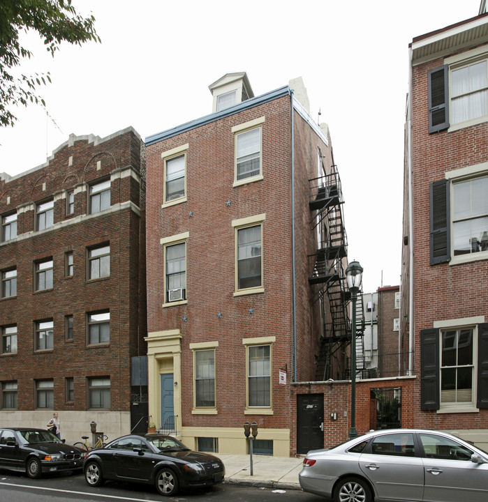 927 Pine St in Philadelphia, PA - Building Photo