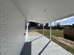4551 Teston Dr in Milton, FL - Building Photo - Building Photo