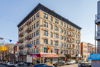 442 Lorimer St in Brooklyn, NY - Building Photo - Primary Photo