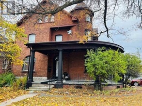 80 Bridge St W in Belleville, ON - Building Photo - Building Photo