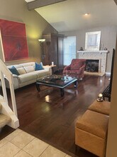 1028 Verbena Dr in Austin, TX - Building Photo - Building Photo