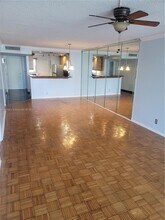 121 Golden Isles Dr, Unit 405 in Hallandale Beach, FL - Building Photo - Building Photo