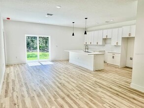 10141 N Jacobson Way in Dunnellon, FL - Building Photo - Building Photo