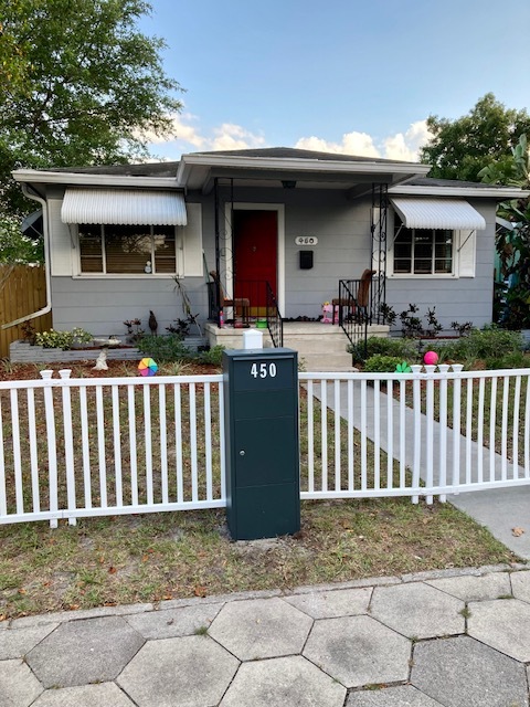 450 44th Ave N in St. Petersburg, FL - Building Photo