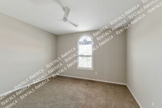 7631 W Laurel Ln in Marana, AZ - Building Photo - Building Photo