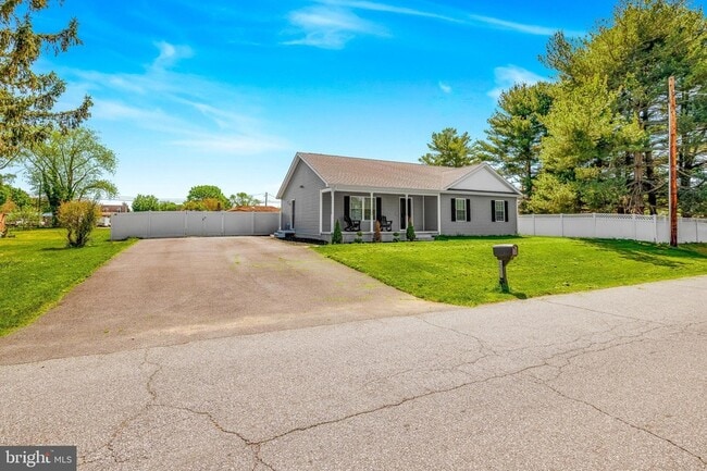 631 W Mt Vernon St in Smyrna, DE - Building Photo - Building Photo