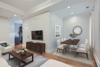 1502 N Hudson Ave, Unit 3 in Chicago, IL - Foto de edificio - Building Photo