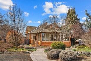 312 E Manitoba Ave in Ellensburg, WA - Building Photo