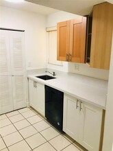 630 NW 114th Ave in Doral, FL - Building Photo - Building Photo