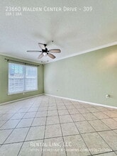 23660 Walden Center Dr in Estero, FL - Foto de edificio - Building Photo