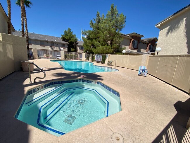 1337 Silver Sierra St in Las Vegas, NV - Building Photo - Building Photo