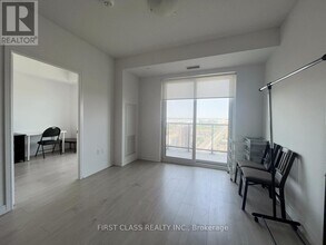 8-2908 Nahani Way in Mississauga, ON - Building Photo - Building Photo