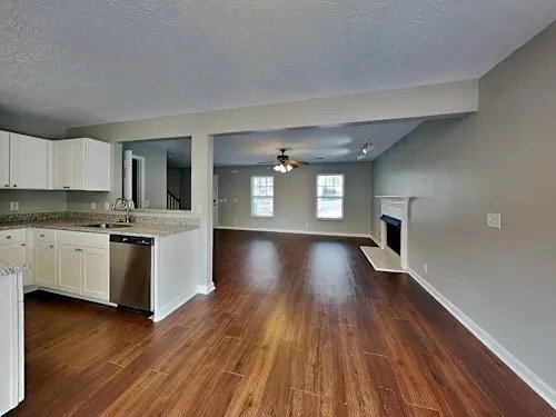 7051 Calderwood Dr, Unit AT792302 in Nashville, TN - Building Photo - Building Photo