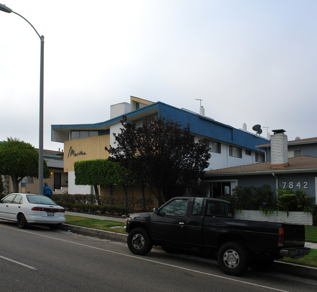 Marina in Playa Del Rey, CA - Building Photo - Building Photo