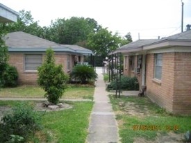 5410 Wilmington St Apartments