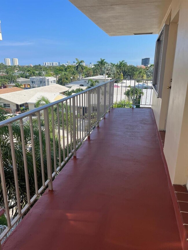 property at 1747 Rodman St