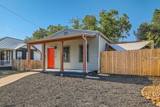 1008 Dawson St in San Antonio, TX - Building Photo - Building Photo