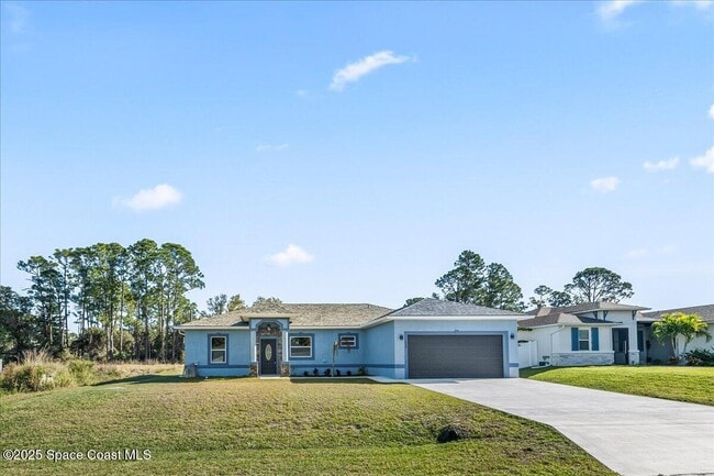 property at 1459 Xavier Ave SE