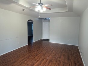 5416 Rio Alamo St in Rosharon, TX - Building Photo - Building Photo